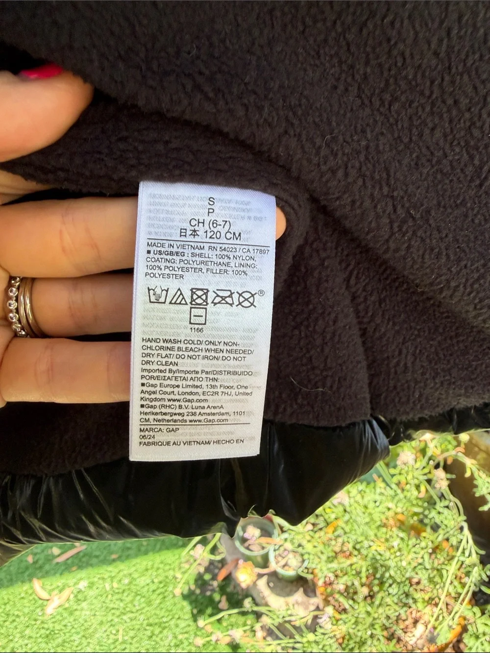 GAP Black Puffer Jacket for Kids